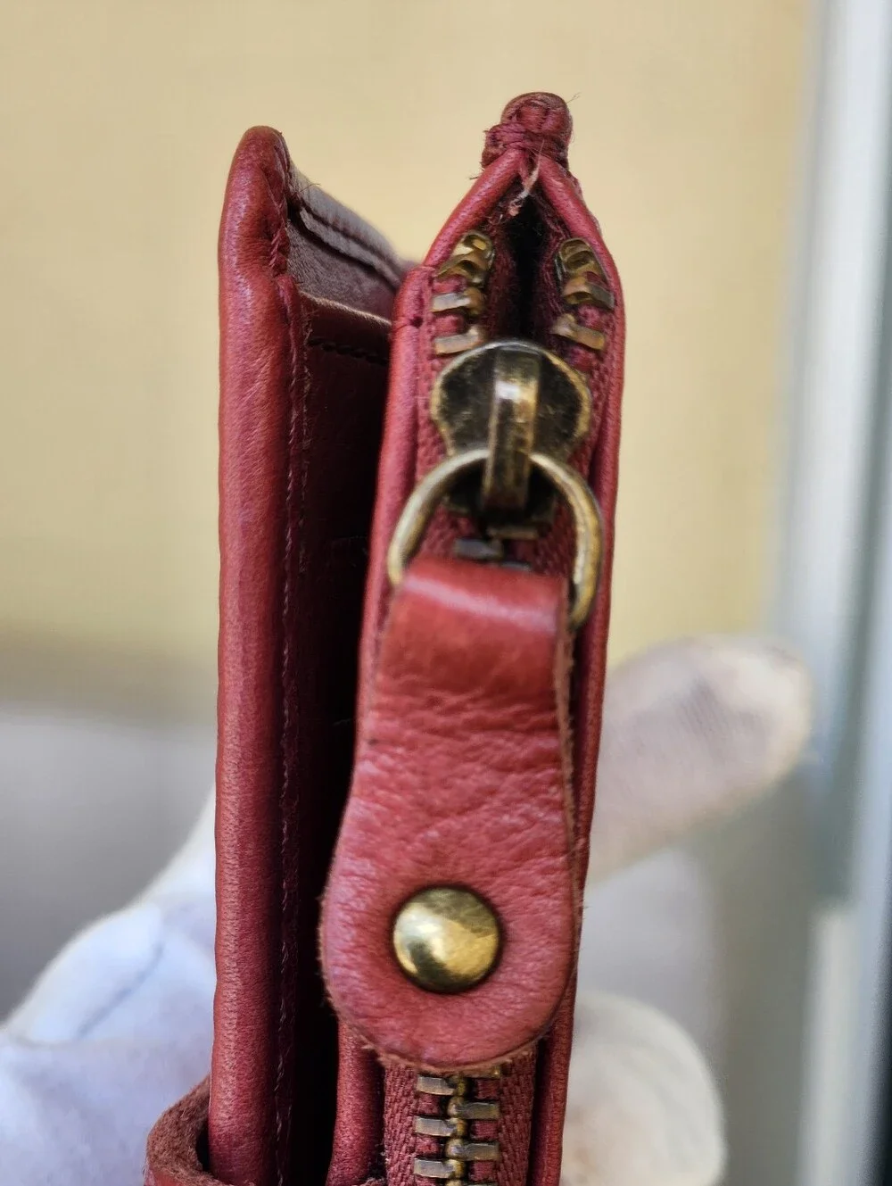 Classic  Leather Wallet - Burgundy